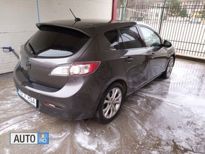 Second-hand Mazda 3 109 CP (80 kW) 2009 Argintiu Hatchback