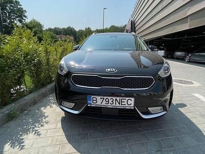 Second-hand Kia Niro Comfort 141 CP (103 kW) 2016 Culoarenegru SUV