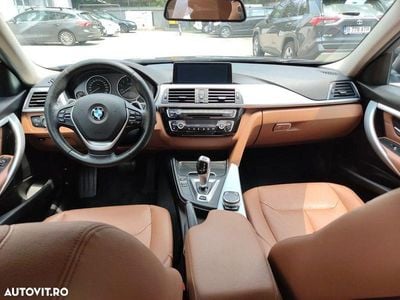 BMW 330e