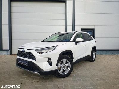 Culoarealb Second-hand 2021 Toyota RAV4 Hybrid SUV | 32.490 EUR (Preț OK)