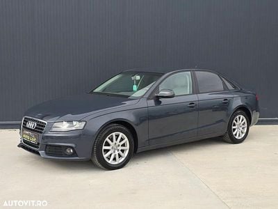 Second-hand Audi A4 Ambition 143 CP (105 kW) 2011 Culoaregri Berlinǎ