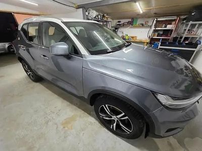Second-hand Volvo XC40 150 CP (110 kW) 2019 Gri SUV