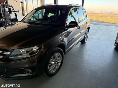 Culoaremaro Utilizat 2013 VW Tiguan Track & Field SUV | 11.490 EUR (Preț OK)