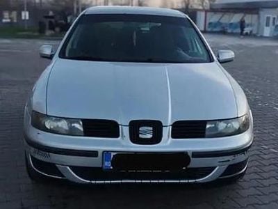Utilizat 2002 Seat Leon Hatchback | 999 EUR