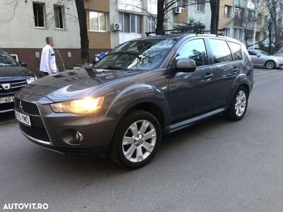 second-hand Mitsubishi Outlander 2.2 DI-D 4WD Motion