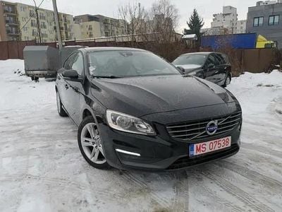 Second-hand Volvo S60 136 CP (100 kW) 2014 Negru Berlinǎ