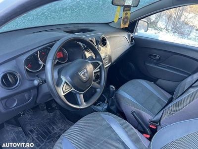 Second-hand Dacia Logan 90 CP (66 kW) 2019 Culoarealb Berlinǎ