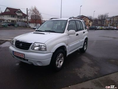 second-hand Suzuki Grand Vitara 16v