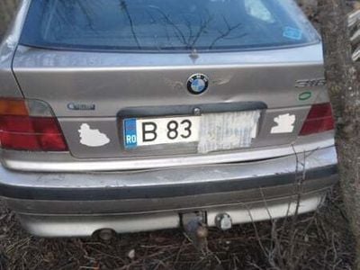 Gri Utilizat 1995 BMW 316 Hatchback | 750 EUR