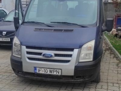 second-hand Ford Transit 8+1 convenabil