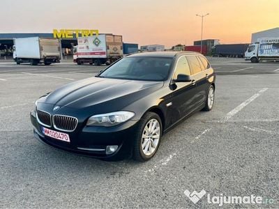 Negru Utilizat 2014 BMW 520 Break | 7.599 EUR