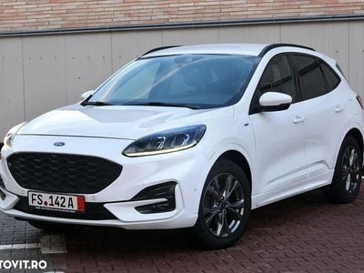 Second-hand Ford Kuga ST-Line X 190 CP (139 kW) 2020 Culoarealb SUV