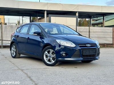 second-hand Ford Focus Turnier 1.0 EcoBoost Start-Stopp-System Champions Edition