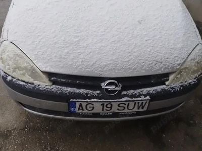 Second-hand 2003 Opel Corsa Coupe | 600 EUR