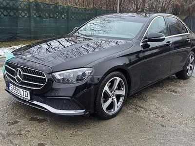 Culoarenegru Utilizat 2021 Mercedes E220 Berlinǎ | 20.400 EUR