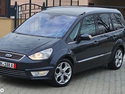 second-hand Ford Galaxy 2.0 TDCi DPF Ghia