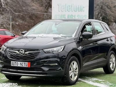 Second-hand Opel Grandland X 130 CP (95 kW) 2019 Culoarenegru SUV