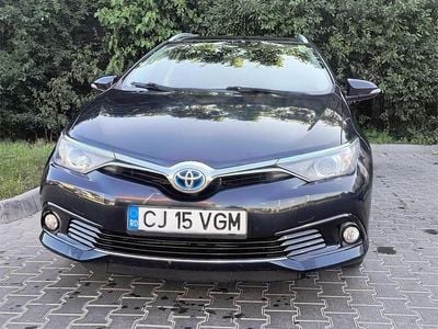 Toyota Auris Hybrid