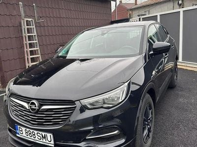 Second-hand Opel Grandland X Ultimate 120 CP (88 kW) 2018 Culoarenegru SUV