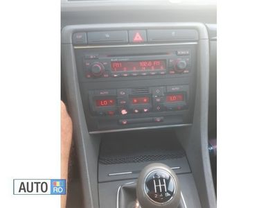 Argintiu Utilizat 2002 Audi A4 Berlinǎ | 2.350 EUR