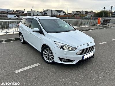 Second-hand Ford Focus Titanium 150 CP (110 kW) 2015 Culoarealb Break