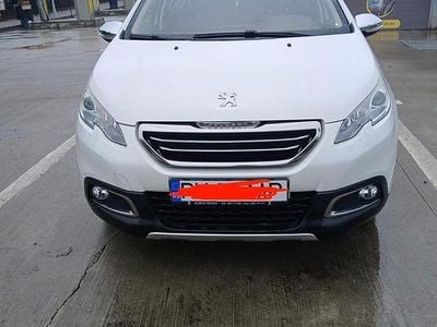 Second-hand Peugeot 2008 Allure 120 CP (88 kW) 2015 Culoarealb SUV