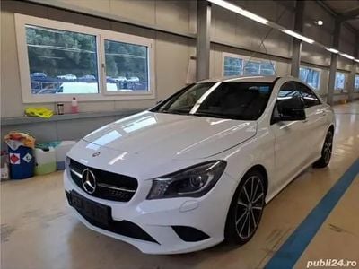 Second-hand Mercedes CLA180 122 CP (89 kW) 2014 Berlinǎ