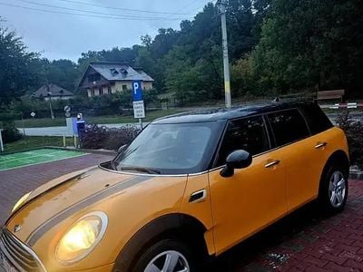 Portocaliu Second-hand 2017 Mini Cooper Hatchback | 10.500 EUR