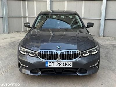 BMW 330e