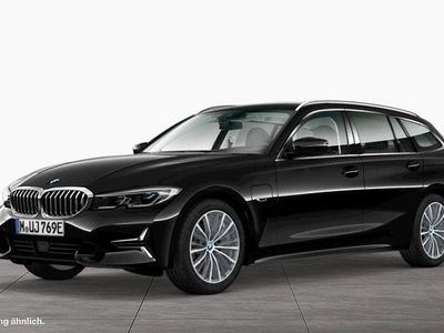 Utilizat 2022 BMW 330e Sport Line Break | 35.308 EUR (Preț OK)