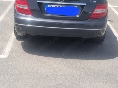Utilizat 2012 Mercedes C200 Berlinǎ | 11.750 EUR