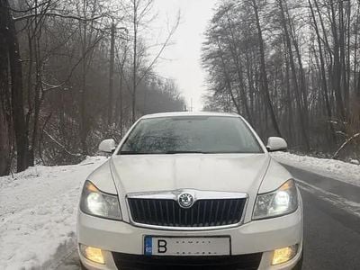Second-hand Skoda Octavia 105 CP (77 kW) 2012 Alb Berlinǎ