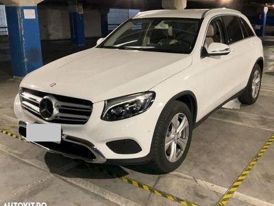 Mercedes GLC220