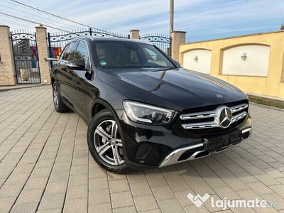 Mercedes GLC220