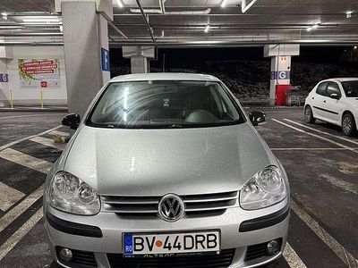 Second-hand VW Golf V Comfortline 80 CP (58 kW) 2007 Culoaregri Hatchback