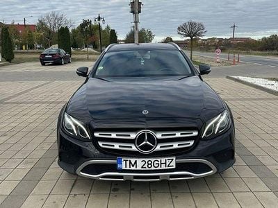 Second-hand Mercedes E220 All-Terrain Exclusive 194 CP (142 kW) 2018 Culoarenegru Break