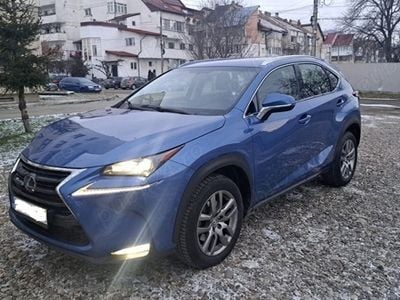 Lexus NX300h