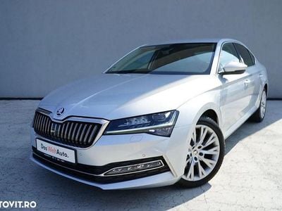 Gri mediu normal Second-hand 2023 Skoda Superb LAURIN & KLEMENT Berlinǎ | 37.900 EUR