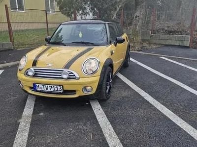 Utilizat 2008 Mini Cooper Hatchback | 3.299 EUR (Preț bun)