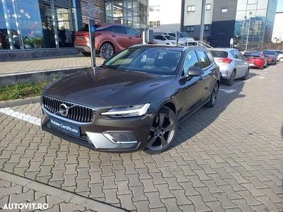 Culoareverde Utilizat 2019 Volvo V60 Break | 31.900 EUR (Super Preț)