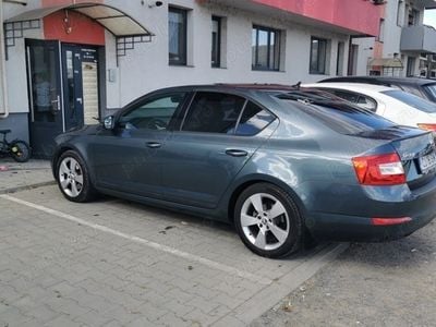 Utilizat 2015 Skoda Octavia Berlinǎ | 12.950 EUR