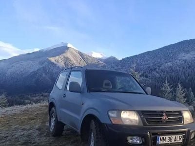 Second-hand Mitsubishi Pajero 140 CP (102 kW) 2002 SUV