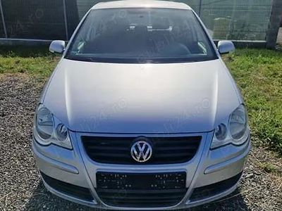 Second-hand VW Polo 60 CP (44 kW) 2006 Berlinǎ
