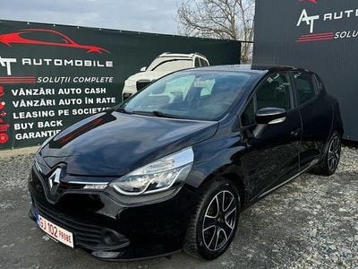 Second-hand Renault Clio IV Dynamique 90 CP (66 kW) 2013 Culoarenegru Hatchback