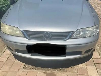 Utilizat 2001 Opel Vectra Berlinǎ | 1.800 EUR