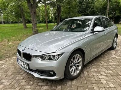 Argintiu Second-hand 2016 BMW 330e Berlinǎ | 14.599 EUR