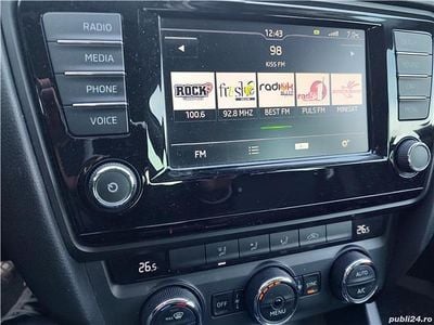 Negru Utilizat 2016 Skoda Octavia Berlinǎ | 11.000 EUR (Preț bun)