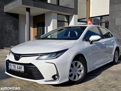 Culoarealb Utilizat 2022 Toyota Corolla Berlinǎ | 17.600 EUR (Preț OK)