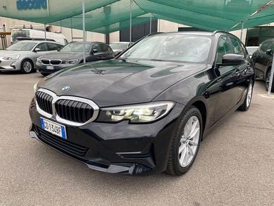 Utilizat 2020 BMW 320 Sport Line Break | 26.857 EUR (Puțin scump)
