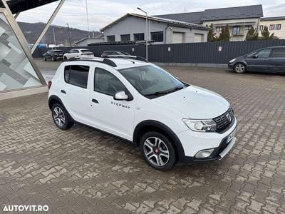 Second-hand Dacia Sandero Prestige 95 CP (69 kW) 2020 Culoarealb